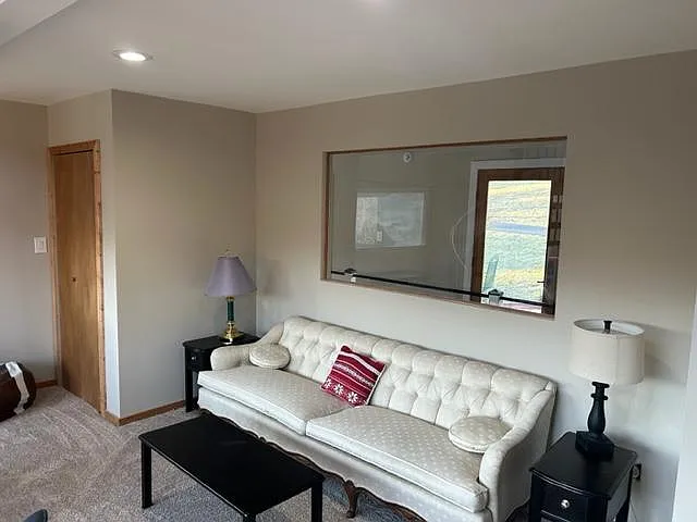 Cedarcreek Ln — Photo 39