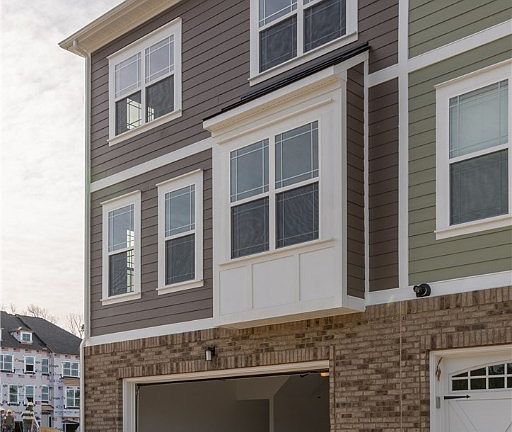4th image of 4510 Hobble Circle 1g Gln