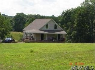570 Farrow Hill Rd, Davisville, WV 26142