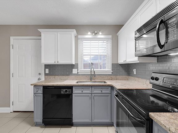 4th image of 123 Trailside Ln