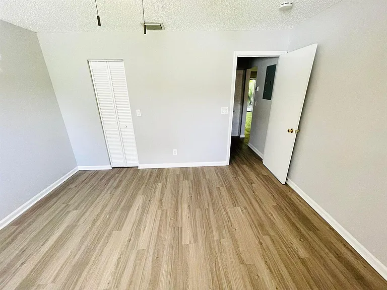 3765 Park Lane Villas Rd — Photo 11