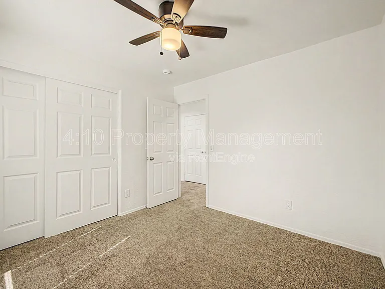 6355 W Sophie Ln — Photo 26