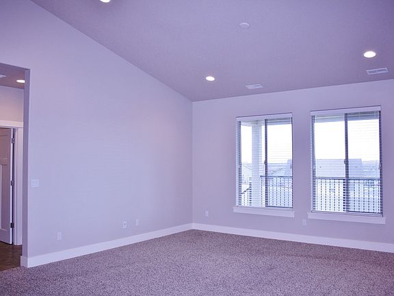 5th image of 568 Punkie Ln