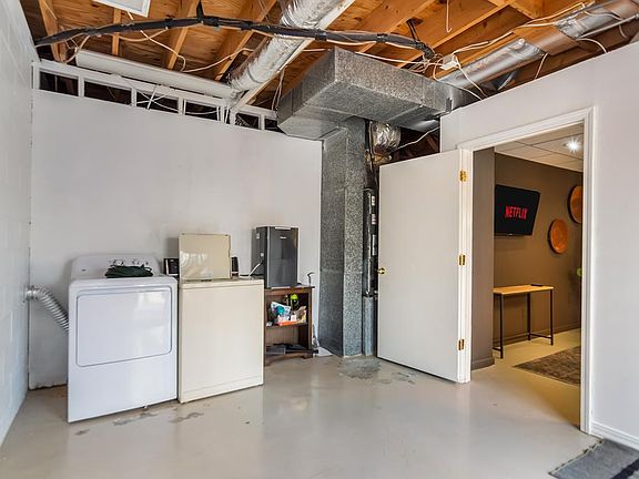 39th image of this home