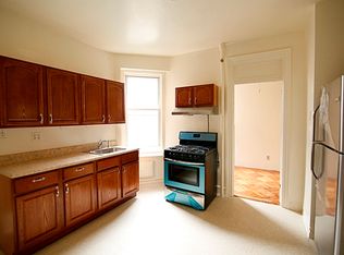 445 Decatur St APT 2R, Brooklyn, NY 11233