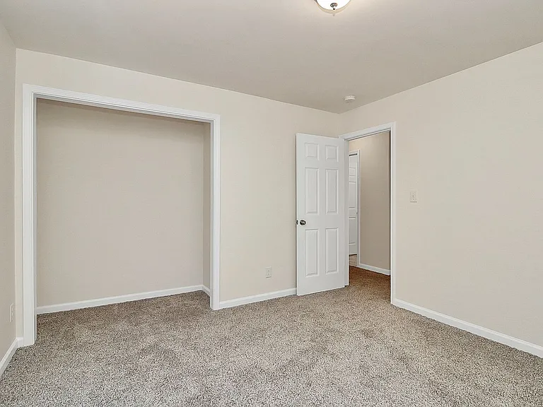 518 Echodale Dr — Photo 10