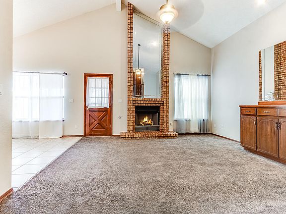 5th image of 7170 Laverne Ave
