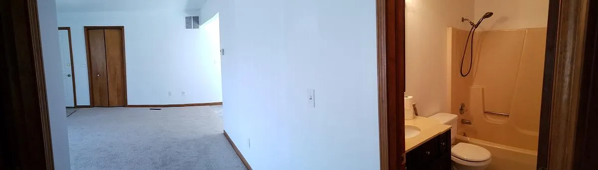 2 bed, 900 sqft, $1,325 — Photo 2