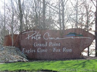 285 Lake Dr, Sunrise Beach, MO 65079