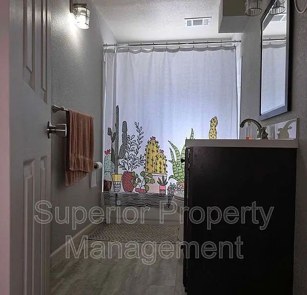 4800 King Arthur Way — Photo 11