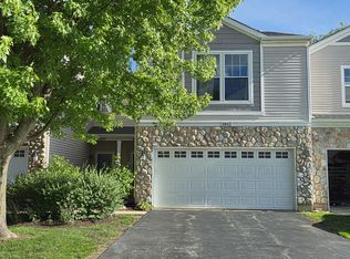 3861 Slate Rd, Aurora, IL 60504