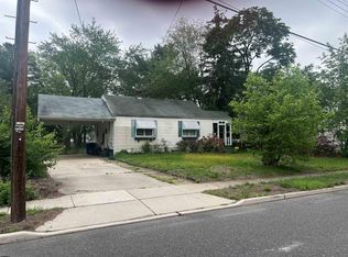 292 Chestnut St, Hammonton, NJ 08037