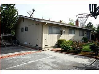 1st image of 1050 Lily Ave