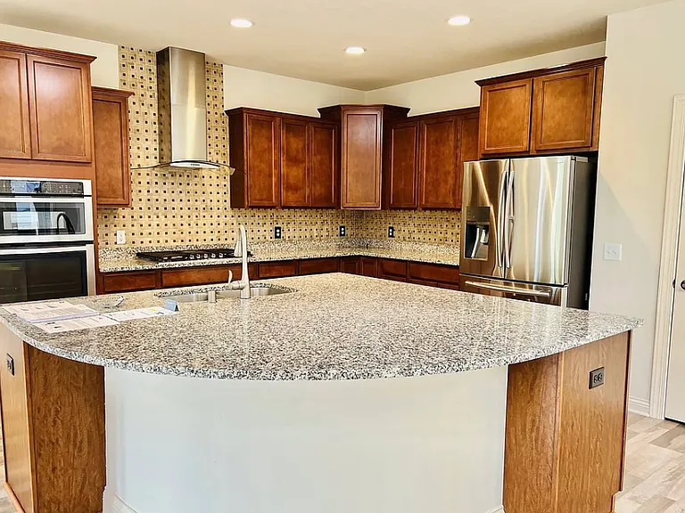 16499 Beverly Dr — Photo 15