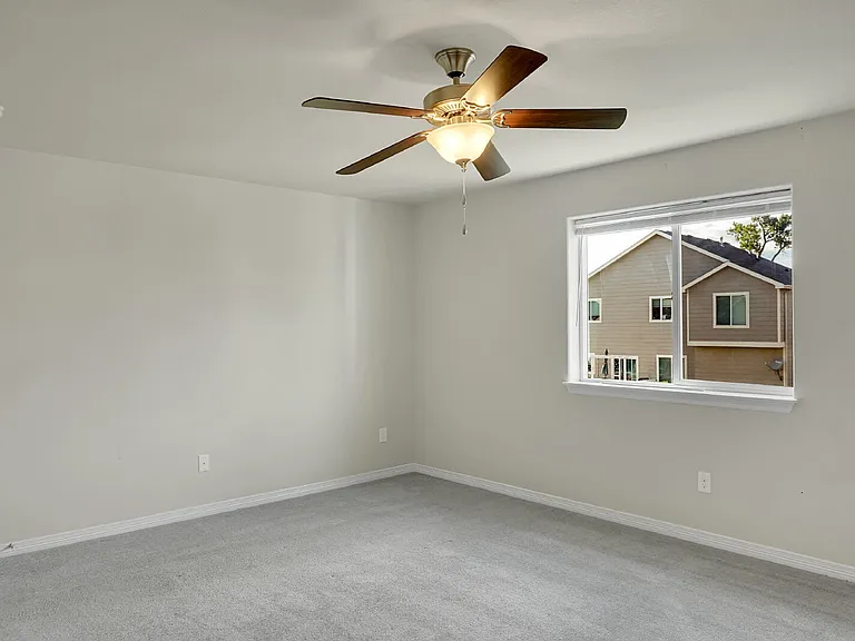 6782 Galpin Dr — Photo 14