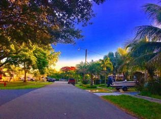 1475 SW 35th Ter, Fort Lauderdale, FL 33312