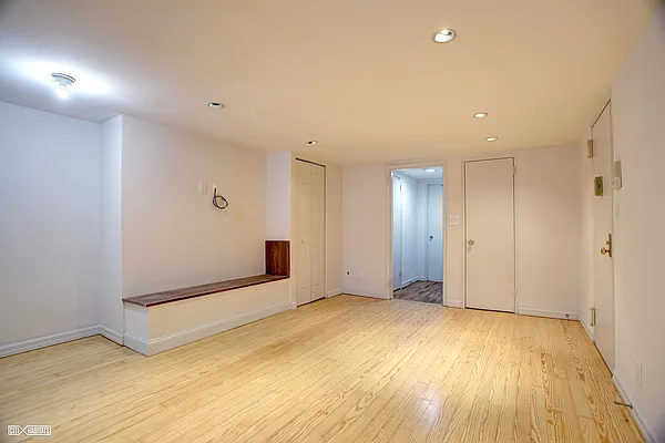 Rented by Citi Habitats | media 21