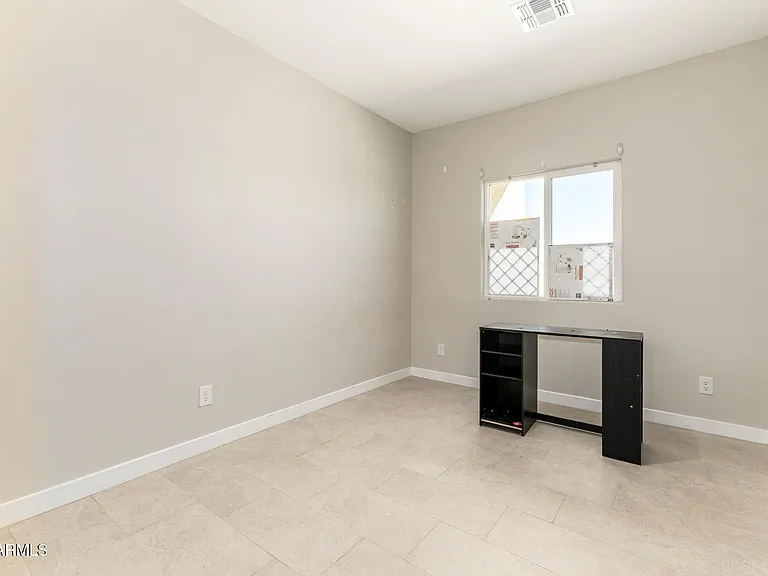 10019 W Monaco Blvd — Photo 16