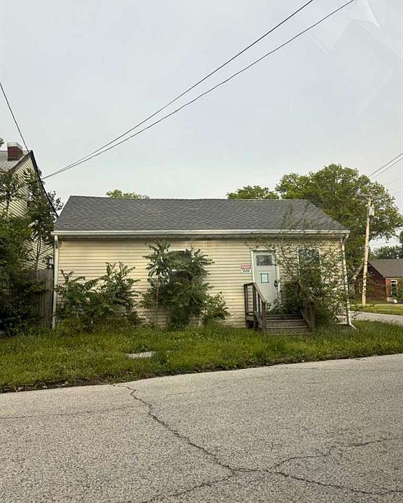1st image of 520 Freeburg Ave