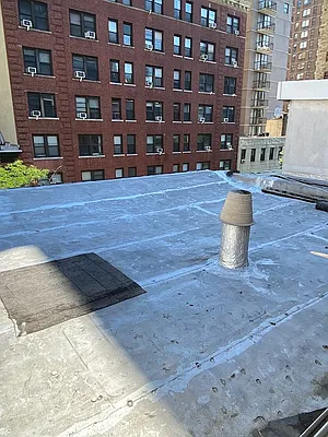 Rented by Green Line Realty | media 15