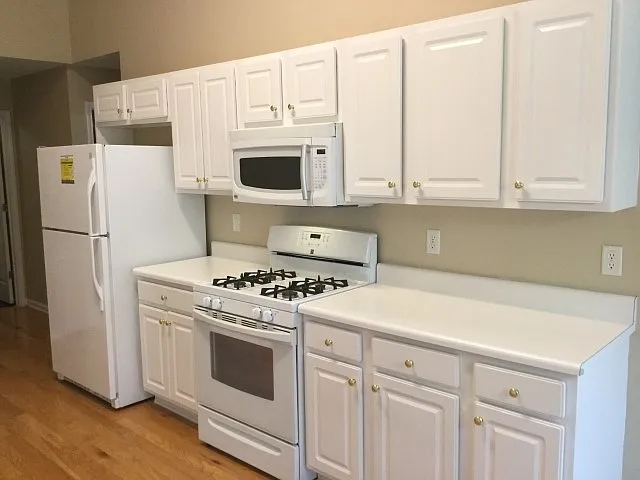 938 Tilford Point Pl — Photo 3
