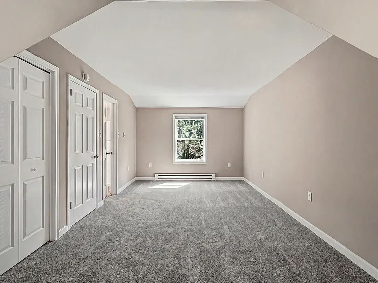 5617 Pembrook Dr — Photo 17