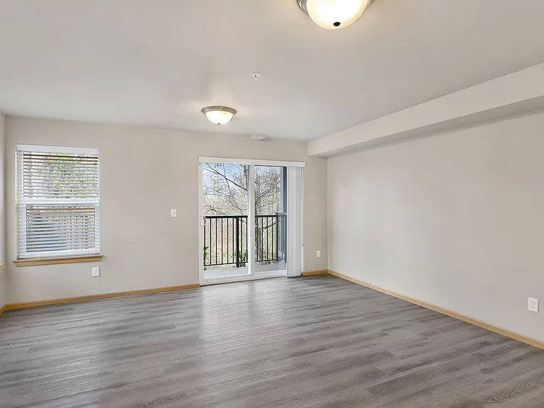 Tremezzo Apartments — Photo 65