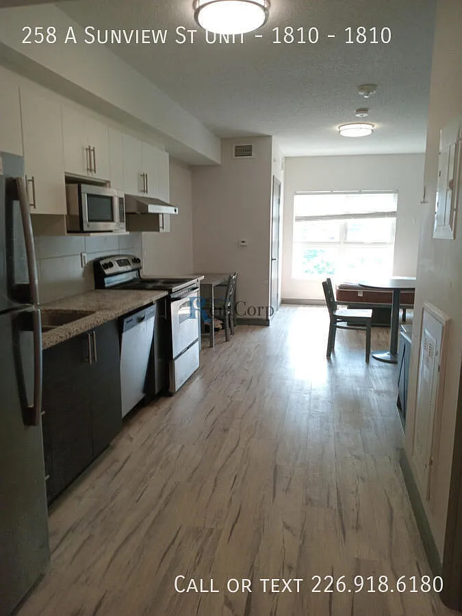 1 bed, 1.0 bath, $1,750 — Photo 2
