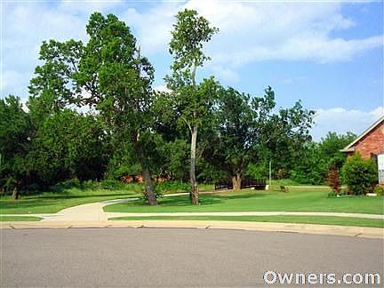 You'll forget your 2 mi from Walmart!