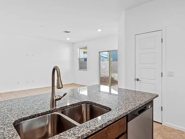 7093 W Muirwood Ln — Photo 11
