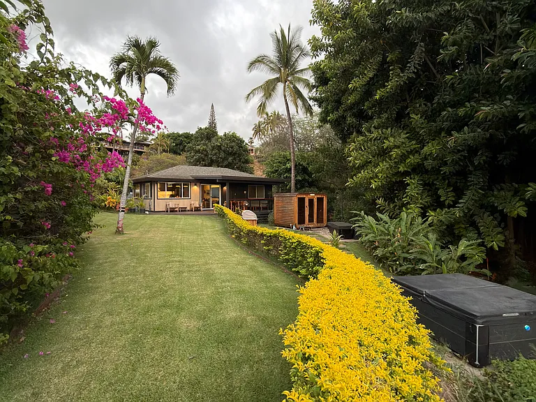 Waileia Pl — Photo 2