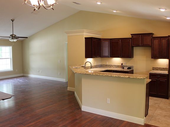 3rd image of 16379 SE 83rd Ct