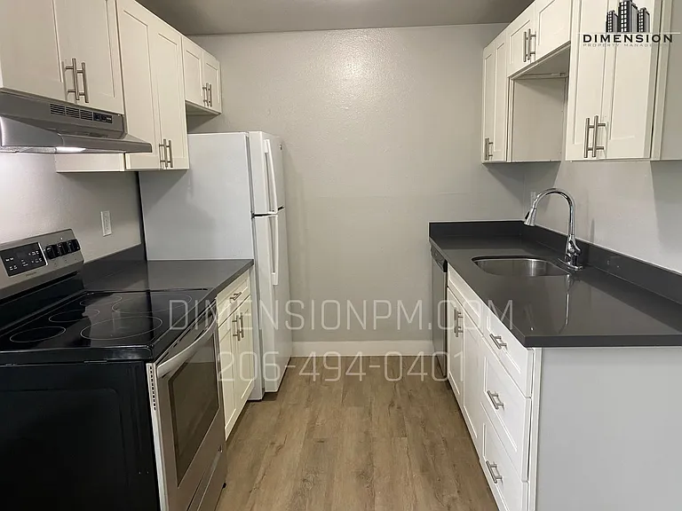 Dimension Lakewood Apartments — Photo 12