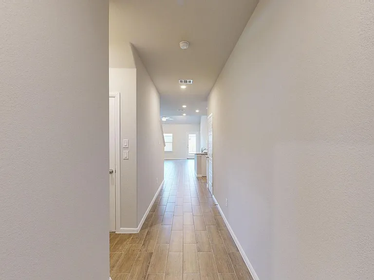 405 Wydown Dr — Photo 19