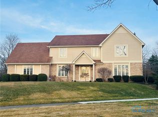 5338 River Oaks Ct, Sylvania, OH 43560