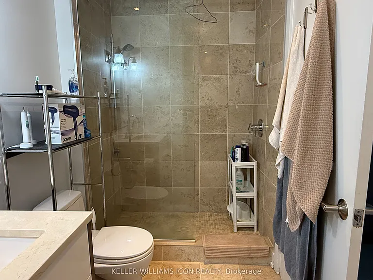 111 Champagne Ave S #511 — Photo 13