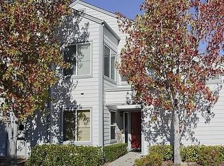 29 Charthouse Ln, Foster City, CA 94404
