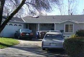 2nd image of 1207 Aspen Dr