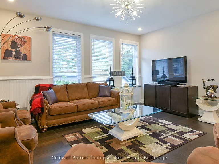 1 Florence St W #56 — Photo 10
