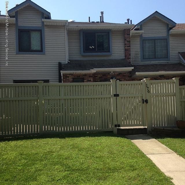 1st image of 176 Ashworth Ave
