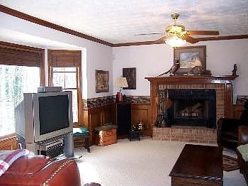 2nd image of 4951 Willow Cove Way