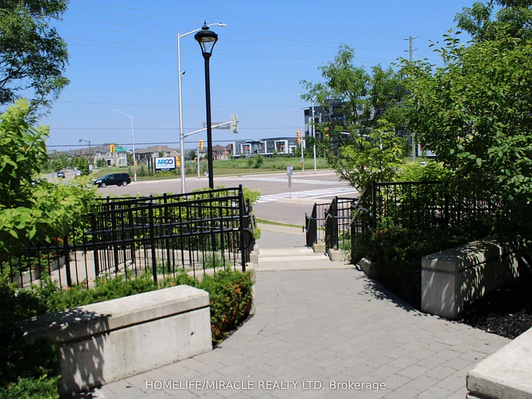 2508 Post Rd #23 — Photo 27
