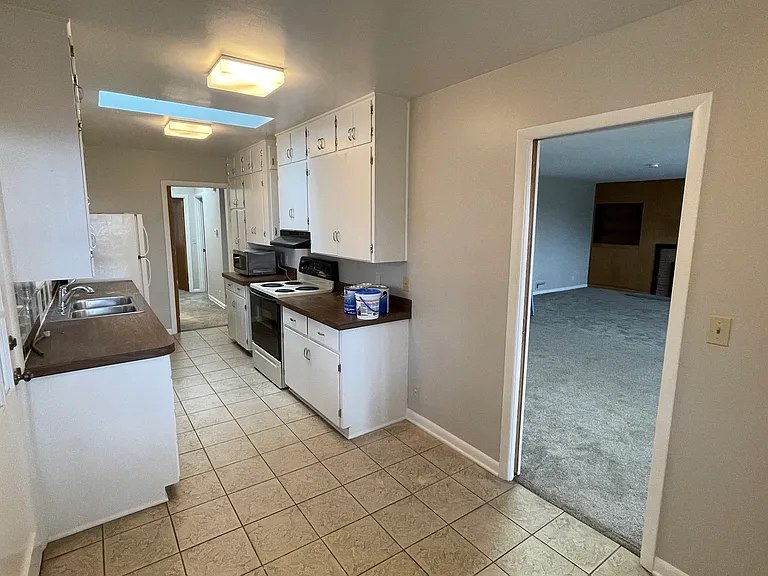 2360 Balsam Dr — Photo 14