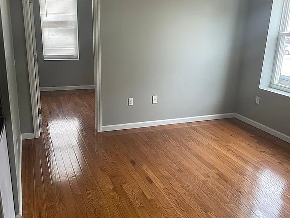 4th image of 58 Steuben St #3A