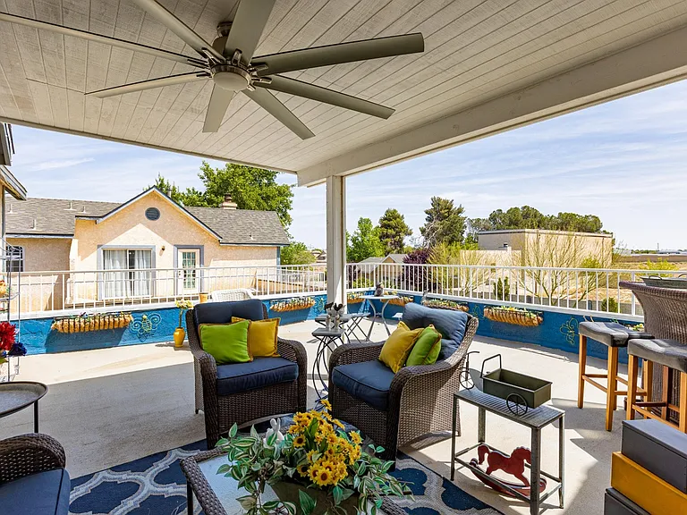 43639 Park Ave — Photo 34