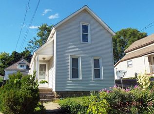 233 Burr Oak St NE, Grand Rapids, MI 49505