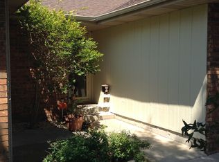 2157 S Golden Ave, Springfield, MO 65807