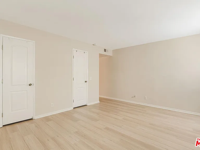 6475 Kanan Dume Rd — Photo 10