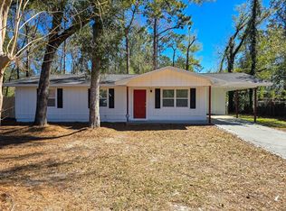 2820 Bards Wood Ln, Tallahassee, FL 32305