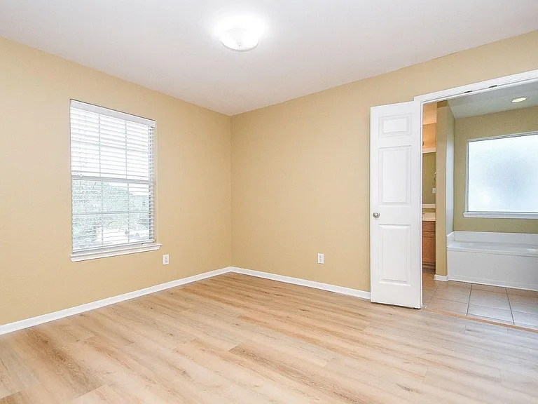 402 New Hope Ln — Photo 36